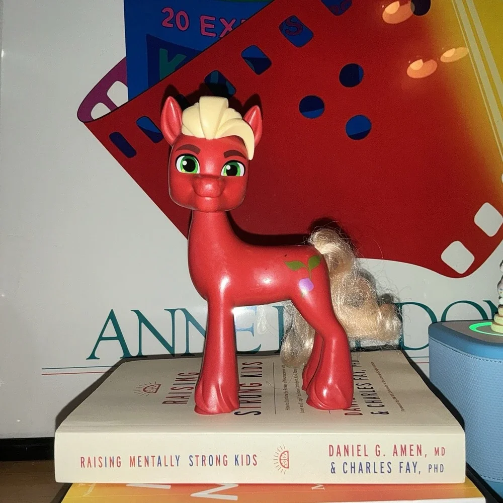 MY LITTLE PONY A NEW GENERATION SHINING ADVENTURES DEPUTY SPROUT FIGURE 6.5